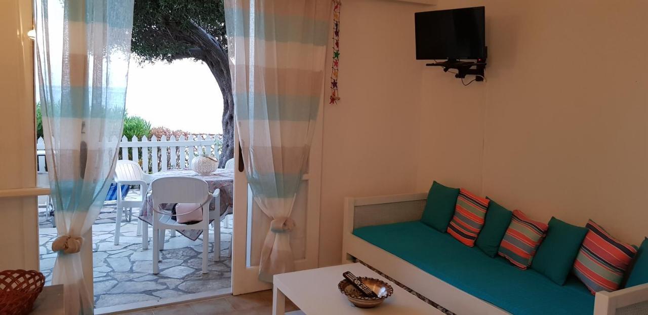 Corfu Glyfada Menigos Beach Apartments Экстерьер фото