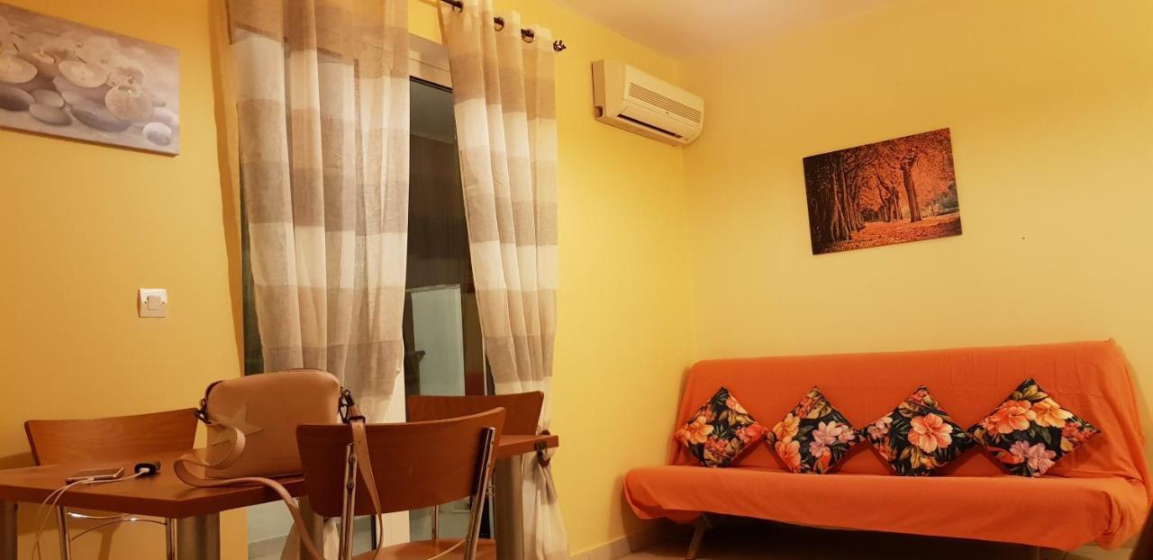 Corfu Glyfada Menigos Beach Apartments Экстерьер фото