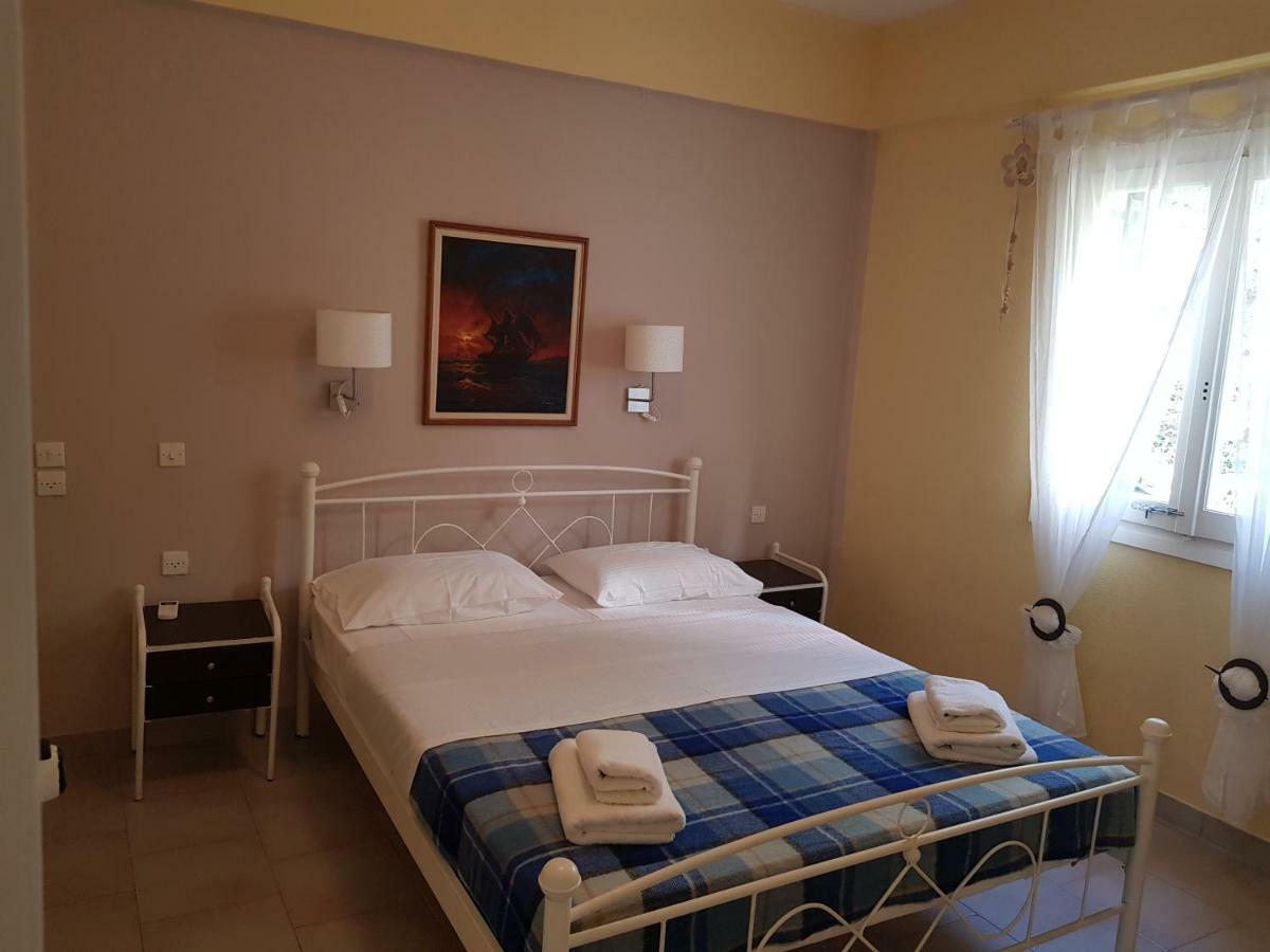 Corfu Glyfada Menigos Beach Apartments Экстерьер фото